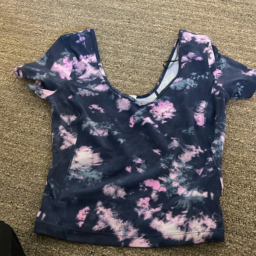 COPY - Lululemon top